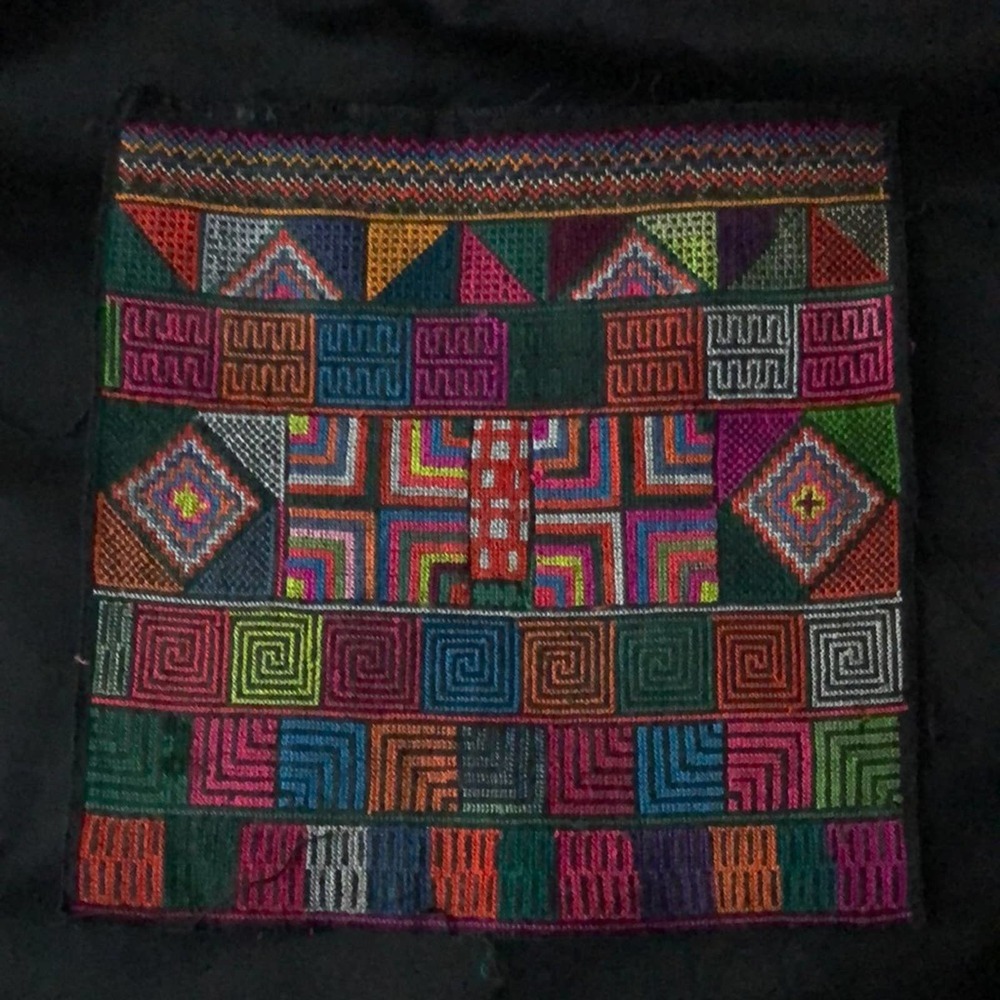 Vintage Embroidered Patch - Traditional Cross Stitched Panel Abstract Geometric